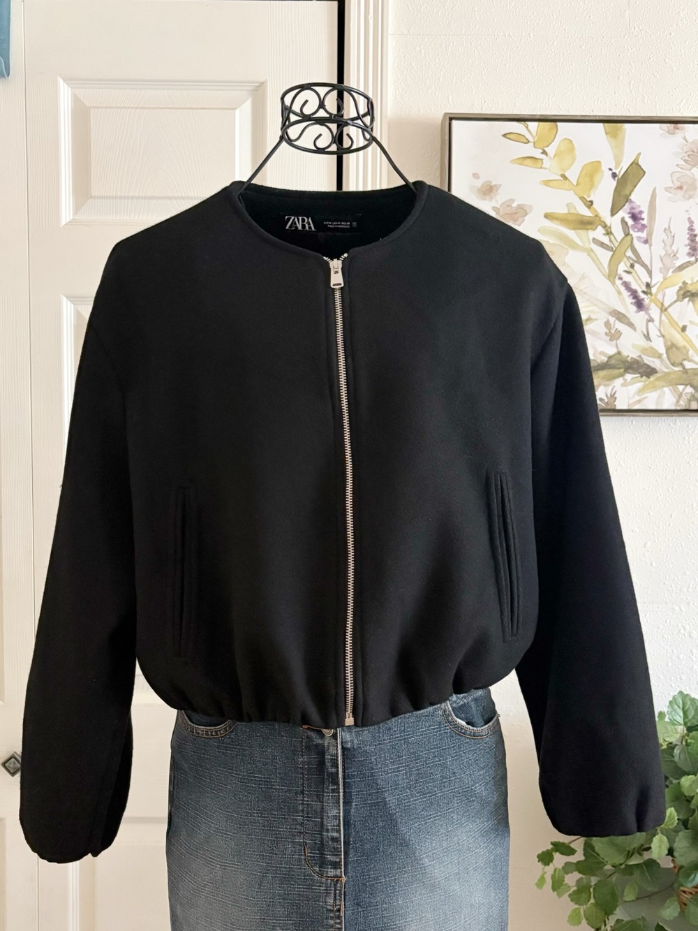 Zara Black Cropped Bomber Jacket with Silver Zip